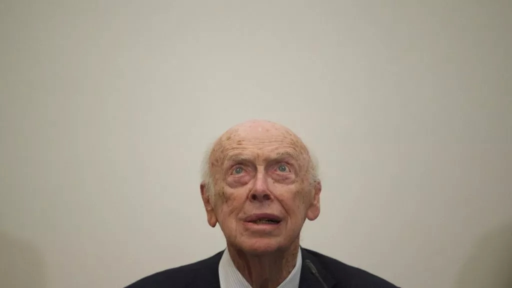 sekretarev/ap)整理 | 吴非现年90岁的詹姆斯·沃森(james watson)又